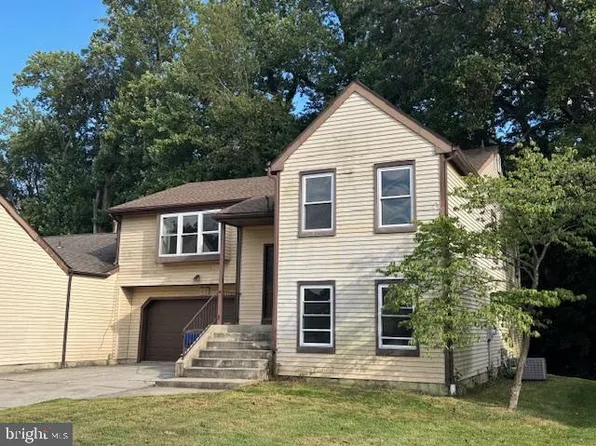 49 Brambling Ln, Voorhees, NJ 08043