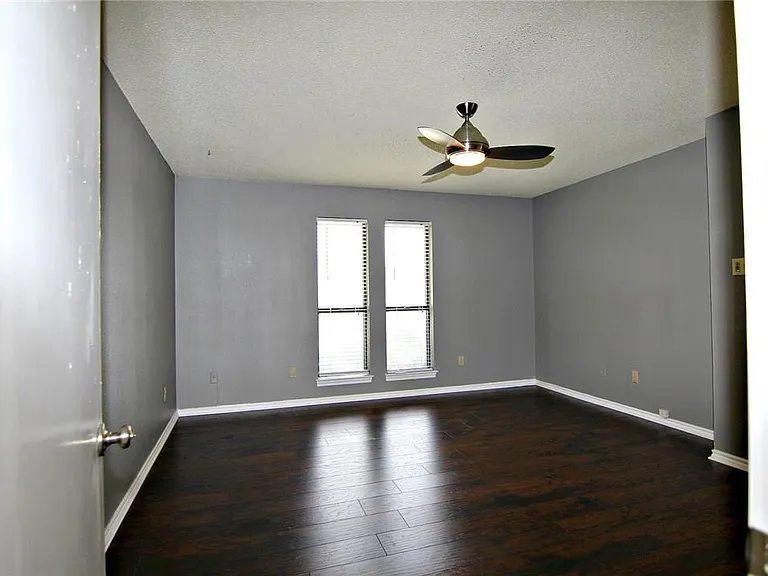 6601 Colina Ln — Photo 13