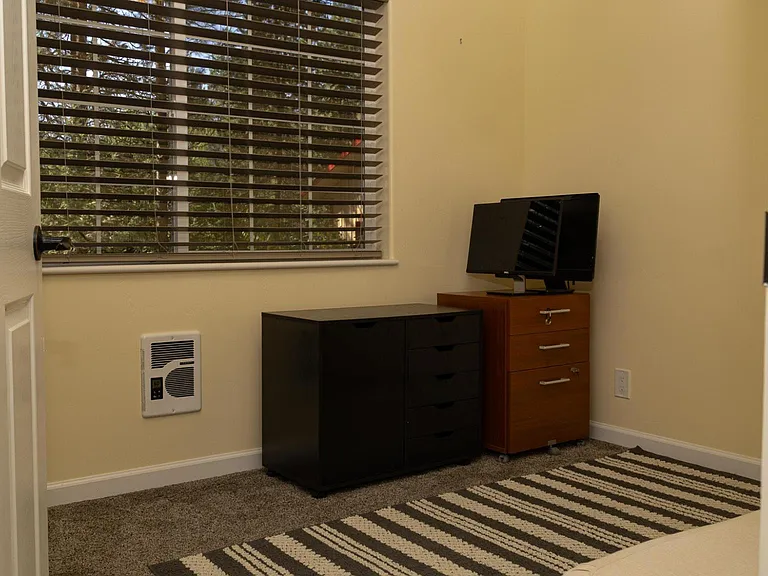 1009 Bear Claw Rd — Photo 16