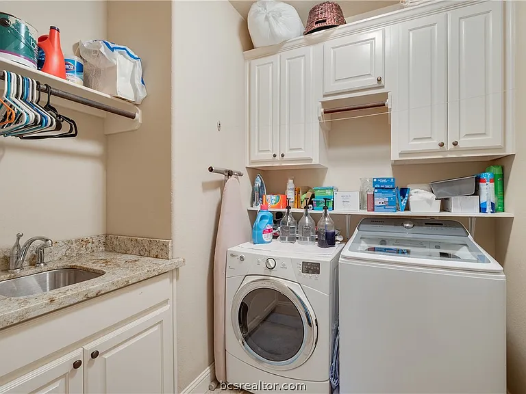 3301 Covington Ct — Photo 25