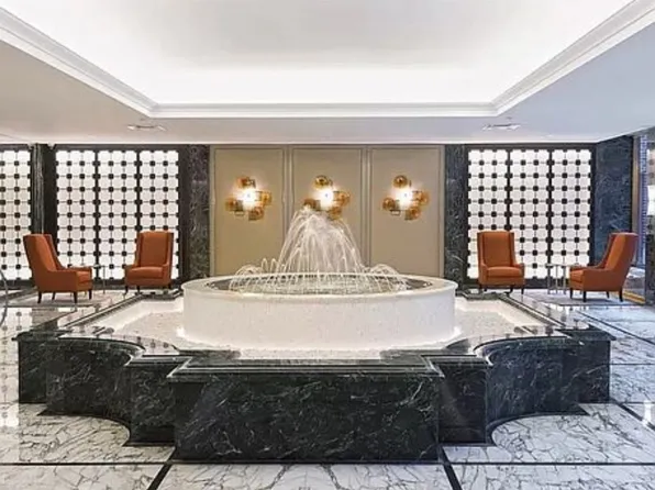 360 East 72nd Street image 16 of 21