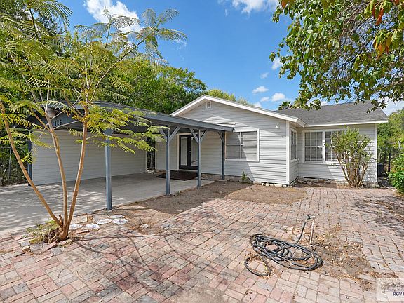 4th image of 126 Ebony Ave