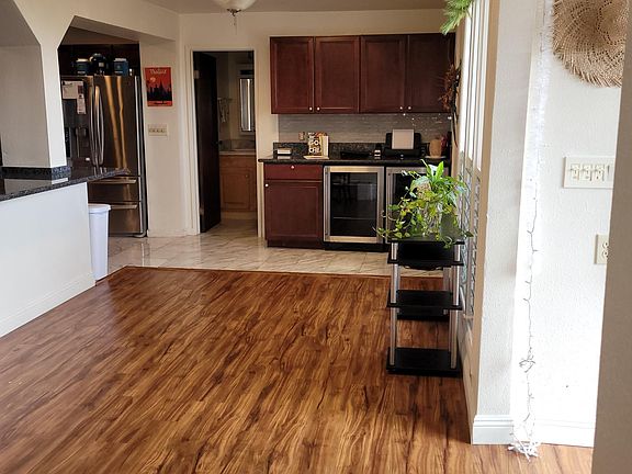 Dining area with breakfast bar and buffet wine bar