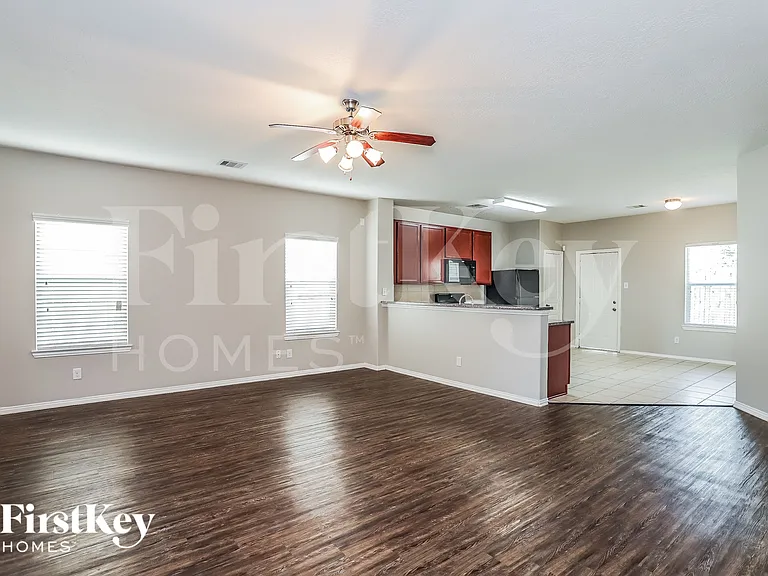 7006 Orchid St — Photo 5
