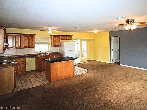 4th image of 1336 Hiawatha Ave