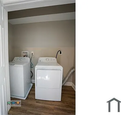 3 bed, $2,000 — Photo 4