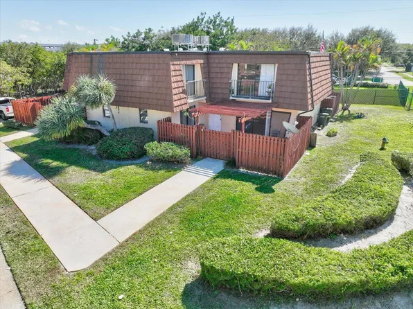 2675 Albatross Road N #5-D, Delray Beach, FL 33444