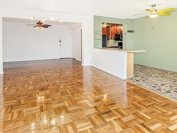 4th image of 3299 Cambridge Ave APT 8G