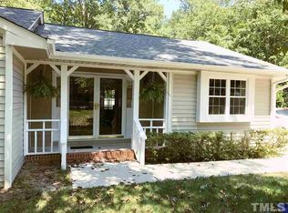 5521 Shadowbrook Dr, Raleigh, NC 27612