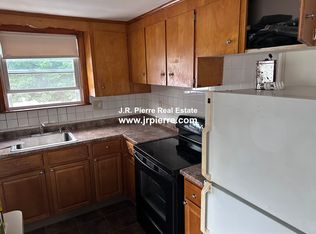 281 Riverside Ave #3, Medford, MA 02155