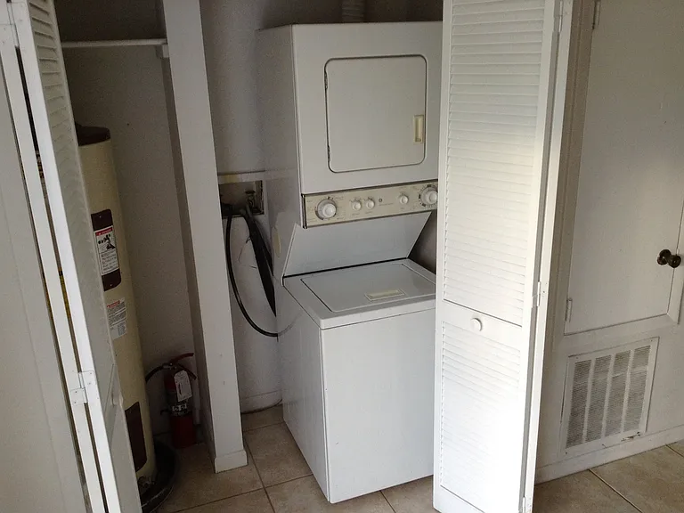 3540 Khayyam Ave — Photo 6