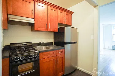 Rented by City Connections Realty