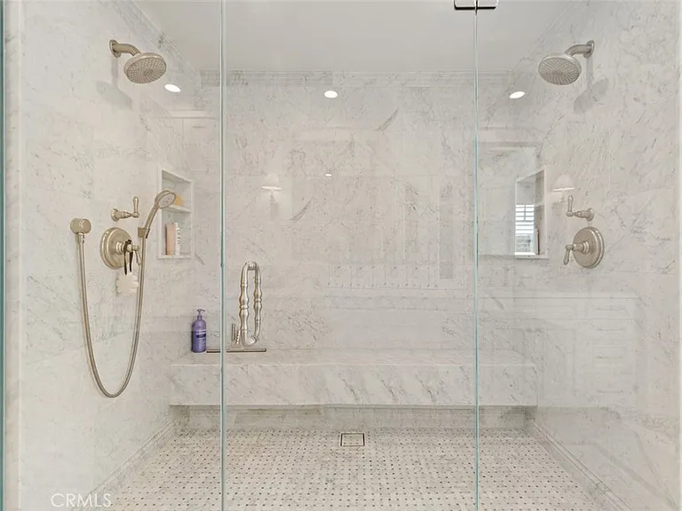 2431 Bayshore Dr — Photo 24