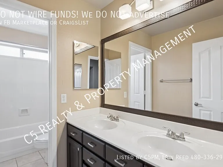 1230 S Harrington St — Photo 34