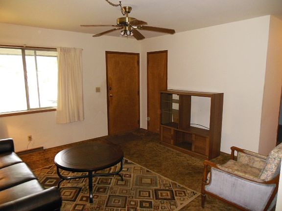 2nd image of 1013 Anna Ave