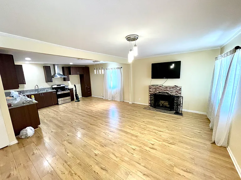 13670 Bracken St — Photo 3