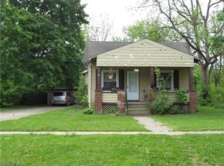 122 Bath St, Elyria, OH 44035