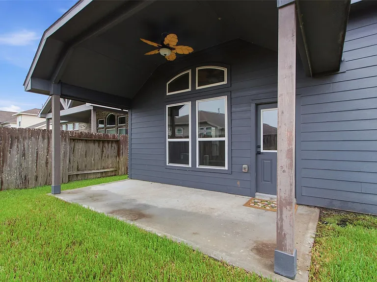 10406 Sill Prairie Dr — Photo 30