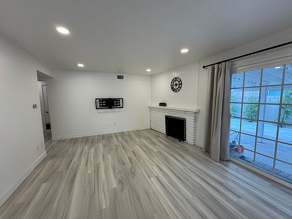 3rd image of 11516 Kibbee Ave