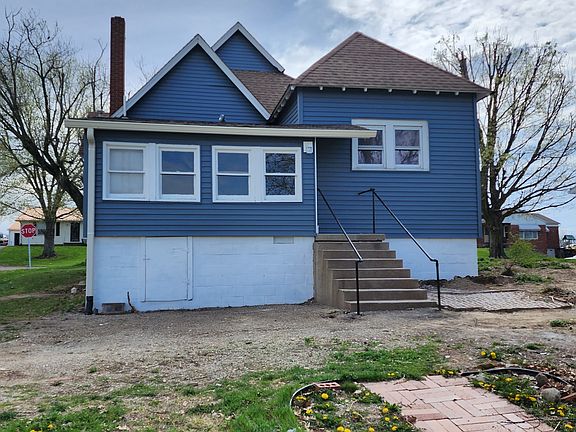 4th image of 312 Sugar St