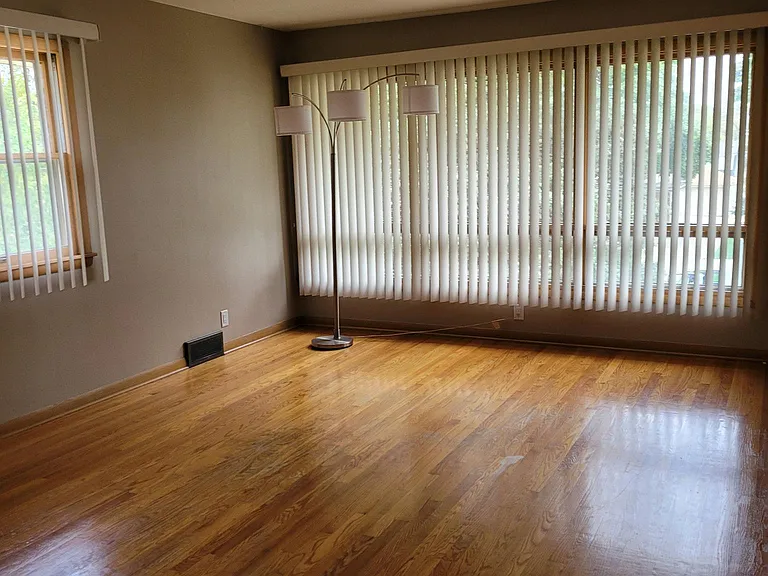 3027 S 83rd St #UPPER — Photo 20