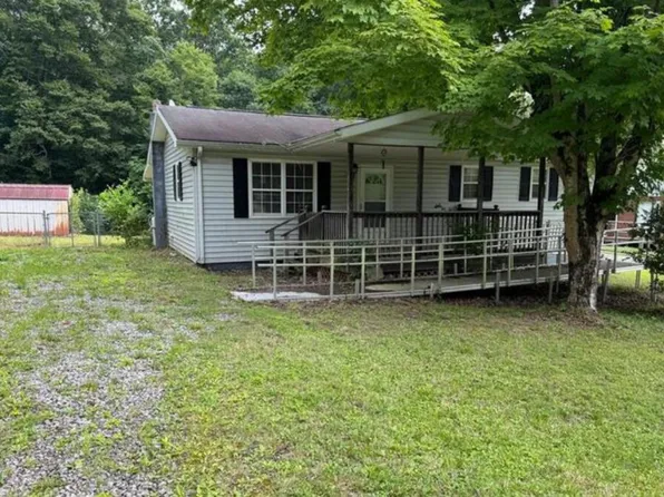 47 Kelly Ln, Fayetteville, WV 25840