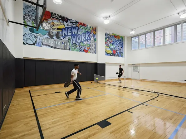 561 10th Avenue image 33 of 38