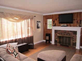 411 Orchard Ln, Manheim, PA 17545