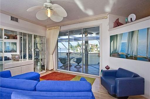 2nd image of 2865 Seabreeze Dr S