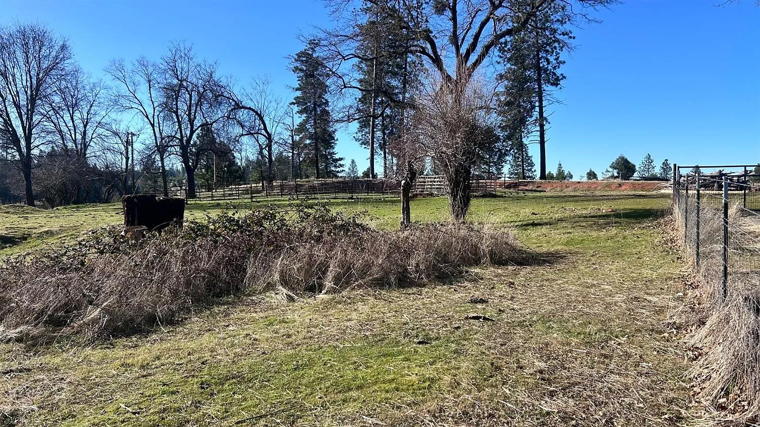 19535 Kerstan Ln photo 1