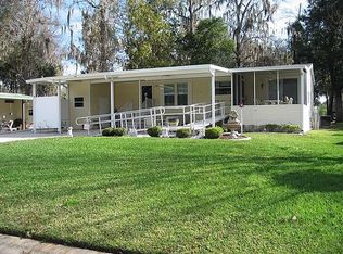 104 Cypress Rd, Wildwood, FL 34785