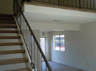 930 Greenfield Ave, Hanford, CA 93230