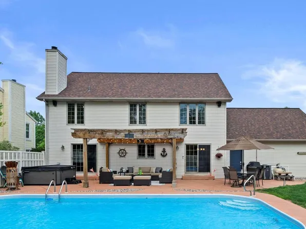 W159S7527 Quietwood DRIVE, Muskego, WI 53150