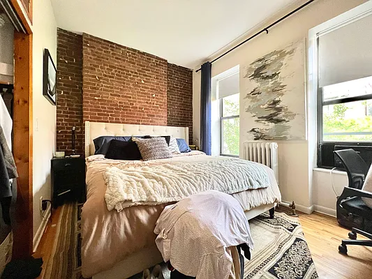 Rented by Compass | media 4