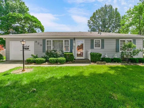 329 Hazel St, Buckner, MO 64016