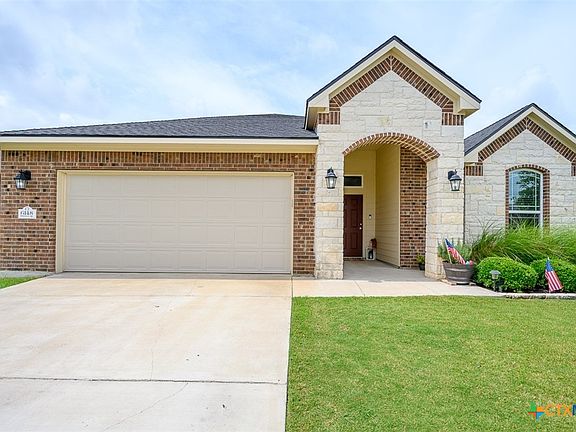 2nd image of 6148 Wheaton Loop