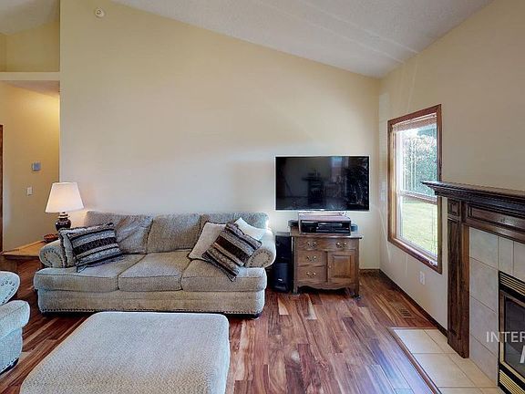 4th image of 3124 Teepee Ct