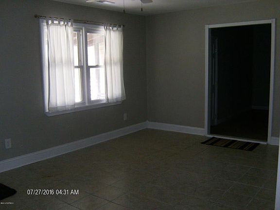 5th image of 426 Kenwood Dr