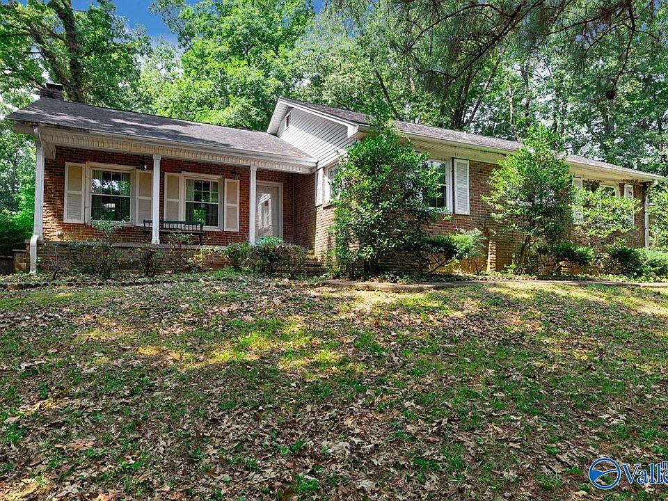 1st image of 10006 Hampshire Dr SE