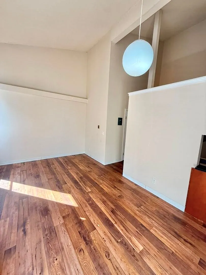 Modern 2-Bedroom Loft-Style Apartment in the Heart of the U-District | Tour Today! — Photo 3