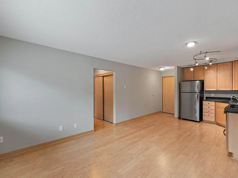 2530 1st Ave S #N201 — Photo 7