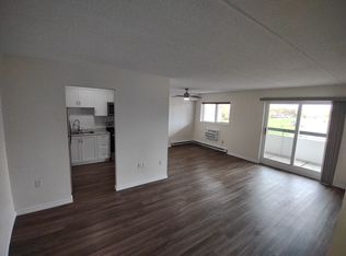 380 Fitch St #BACHELOR, Welland, ON L3C5R4