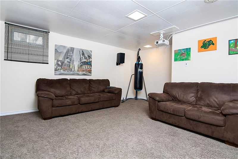 Winnipeg Townhouse for rent - 3 Bedrooms — photo 7