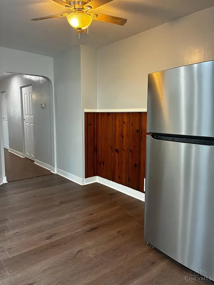 2 bed, 950 sqft, $1,650 — Photo 3