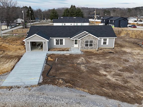 2nd image of 85 Hutton Ln