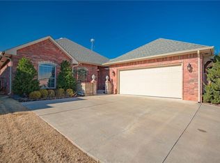 10253 Bald Cypress Dr, Oklahoma City, OK 73120
