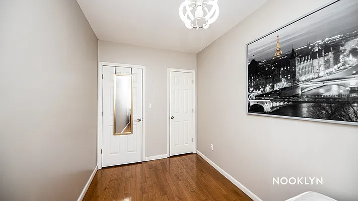 Rented by Nooklyn NYC LLC | media 49