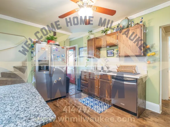 2829 S Greeley St, Milwaukee, WI 53207