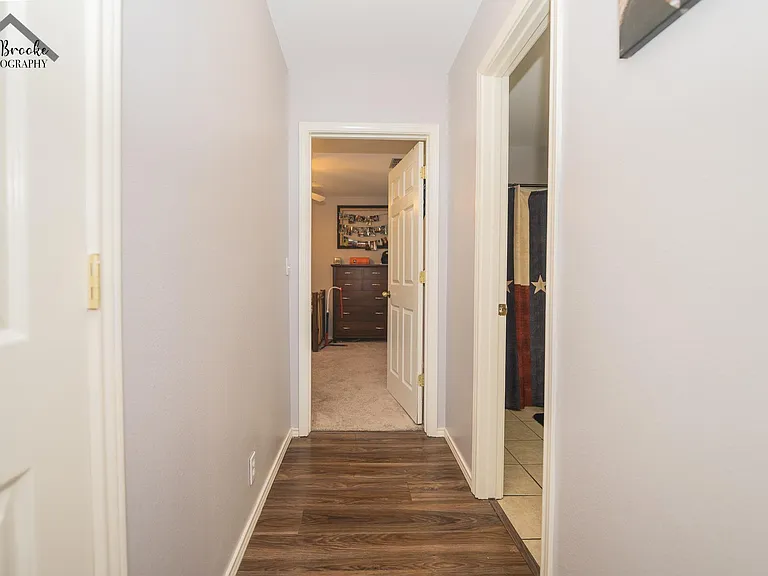 800 Shore Line Dr — Photo 28