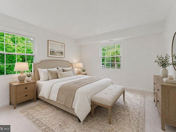 5th image of 5800 Torington Dr Unit 833